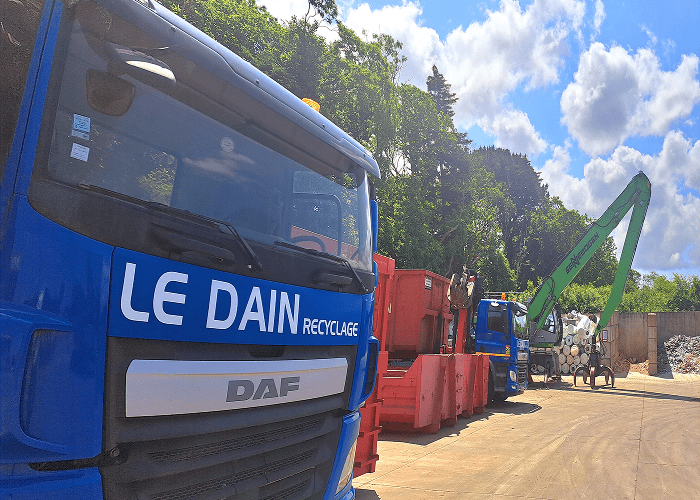 Le Dain Recyclage Ferrailleur Pres De Quimper NOS ACTUALITES Location Bennes